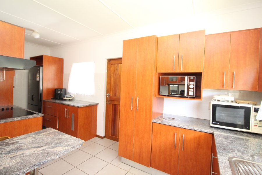 3 Bedroom Property for Sale in Beacon Bay Eastern Cape
